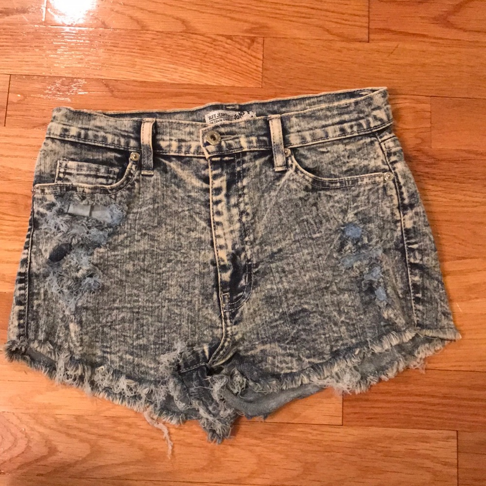 Stretchy Jean Shorts with Studded Back Pocket